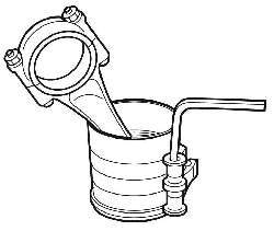 Установка на поршень оправки для установки поршня в гильзу цилиндра
