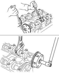 Затягивание болта крепления звездочки распредвала (обычный двигатель) и исполнительного механизма изменения фаз газораспределения