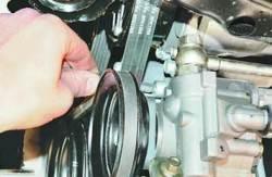 Проверка и регулировка натяжения ремня привода насоса гидроусилителя рулевого управления