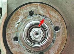 Проверка степени износа тормозных колодок, дисков и барабанов