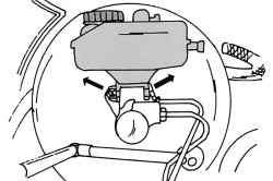 Снятие бачка тормозной жидкости